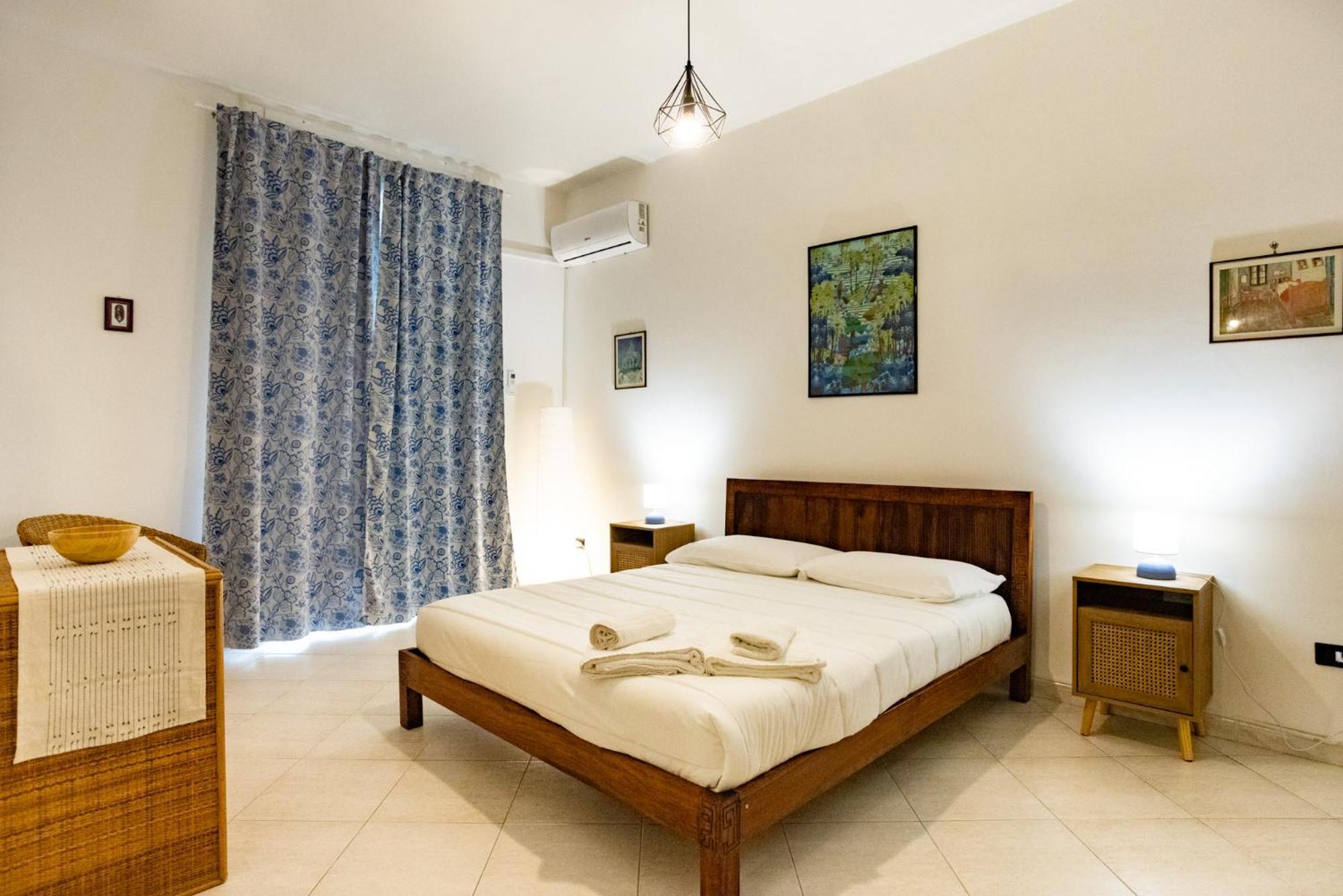 Apartment Via Mezzocannone 97