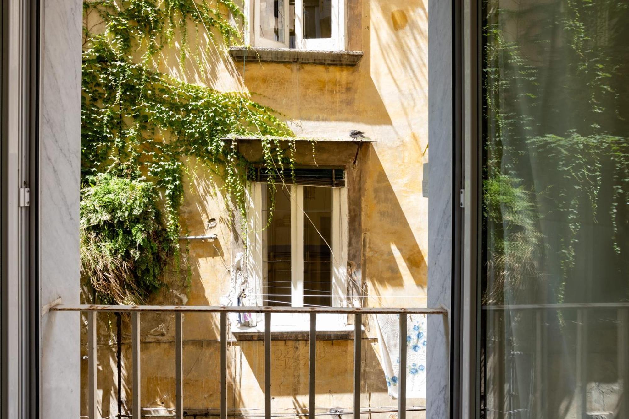Via Mezzocannone 97 Apartment Naples