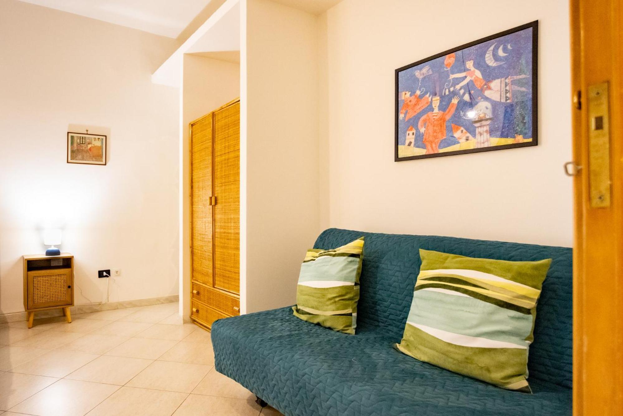 Via Mezzocannone 97 Apartment